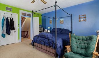 13 Blackstone St, Cumberland, RI 02864