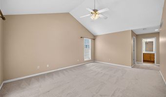 500 Glen Hollow Cir, Aurora, OH 44202