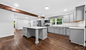 270 Pine Valley Dr, Athens, GA 30606