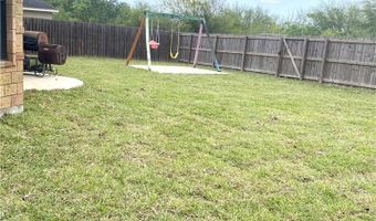1250 Lawrence Trl, Alice, TX 78332