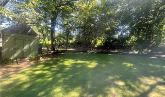 90 Brookdale St, Cumberland, RI 02864