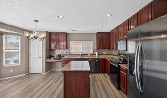 2912 McKinnon Way SW, Albuquerque, NM 87121