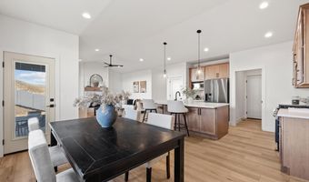 4015 FARTHING Rd, Cheyenne, WY 82009