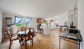 64 Favor Rd, Camden, SC 29020