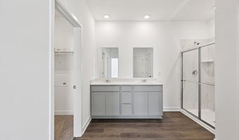 8094 Wesleyan Dr, Avon, IN 46123