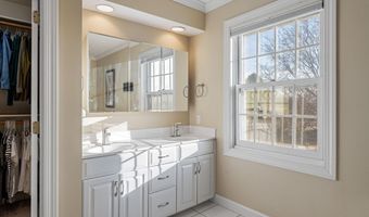800 27th St SW, Austin, MN 55912