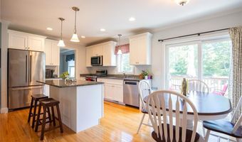 51 Watercress Ct, Coventry, RI 02816