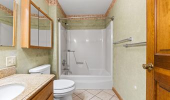 117 Taylor Woods Rd, Belgrade, ME 04917