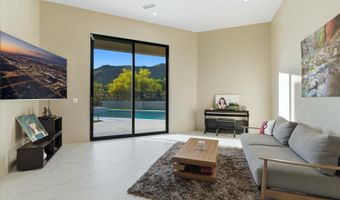 6816 E Stagecoach Pass, Carefree, AZ 85377