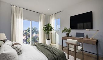 2404 S Cochran Ave, Los Angeles, CA 90016