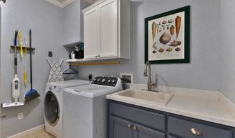 1070 Suzanne Dr, Angels Camp, CA 95222