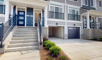 2741 Bristol Ridge Dr, Ann Arbor, MI 48105
