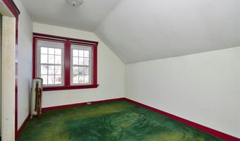 55 Mt Hope Ave, Bristol, RI 02809