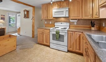 60221 Winnebago Ln, Bend, OR 97702
