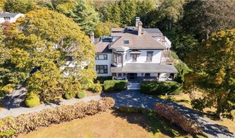 46 CHASTELLUX Ave M6, Newport, RI 02840