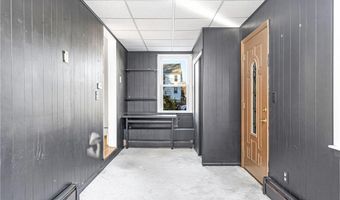 12 Lookout Ave, North Providence, RI 02911