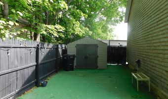 17 19 Boynton St, Bangor, ME 04401