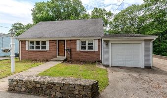 80 Westwood Rd, North Smithfield, RI 02896