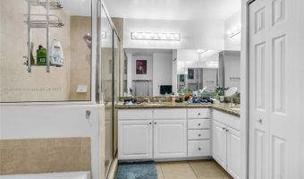 3001 NE 185th St 135, Aventura, FL 33180