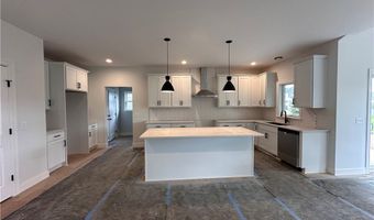 11591 Clarence Center Rd, Akron, NY 14001