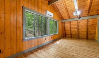 230 Big Barndoor Is, Alton, NH 03810