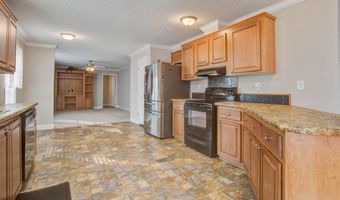 448 Pauline Dr, Bonneau, SC 29431