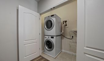 42550 SUNSET RIDGE Sq, Ashburn, VA 20148