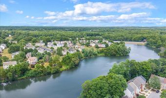 11304 SOUTHLAKES Dr, Bowie, MD 20721