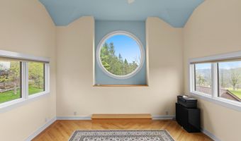 94 Overlook Dr, Andes, NY 13731