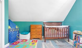106 Pleasant St, Cranston, RI 02910
