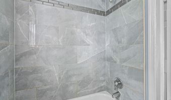 821 E JEFFREY St, Baltimore, MD 21225