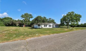 912 S 7th St, Aransas Pass, TX 78336