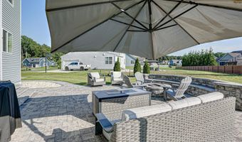 642 FAWN HAVEN Walk, Dover, DE 19901