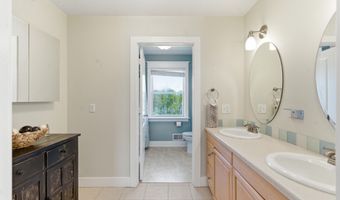 2847 28th St, Allegan, MI 49010