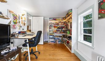 141 Centre St, Bath, ME 04530