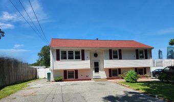 22 Osceola Ln, Billerica, MA 01821