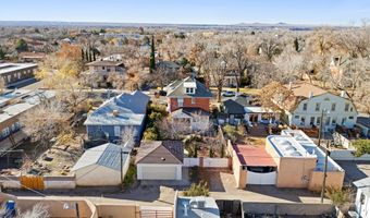 412 11th St NW, Albuquerque, NM 87102