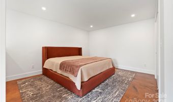 351 Windsor Rd, Asheville, NC 28804