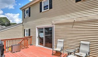 5 HIGH St, Warwick, RI 02886