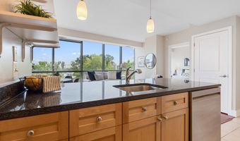 2001 15TH St N 306, Arlington, VA 22201