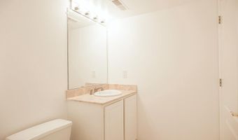 7025 CHESAPEAKE HARBOUR Dr 18B, Annapolis, MD 21403