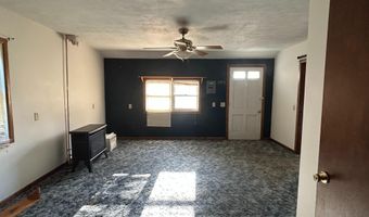 142 W South St, Ainsworth, NE 69210