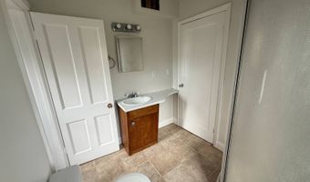 822 Harding St, Belle Fourche, SD 57717
