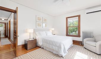 14 Greenough Pl B, Newport, RI 02840