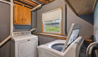 277 Sunset Ln, Antioch, IL 60002
