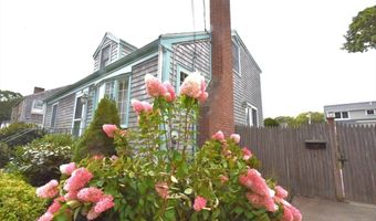25 Foster Dr, Beverly, MA 01915