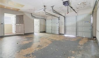 6735 Marlborough Cir S, Atlanta, GA 30349