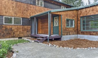 17561 E PERIMETER Rd, Athol, ID 83801