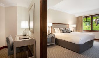 100 Bachelor Rdg 3214, Avon, CO 81620