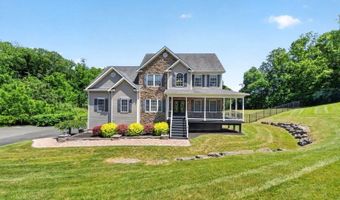 3 Walnut Trl, Andover, NJ 07860